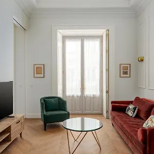 https://be-mate-malaga-centro.hotelsinnerja.org